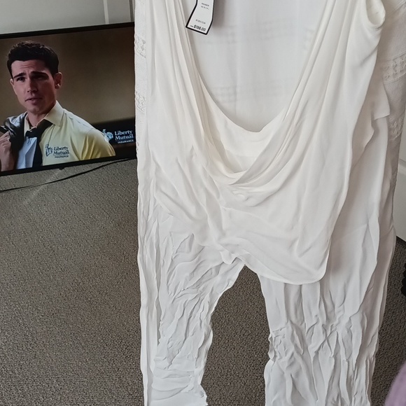 BCBG MAXAZRIA - Picture 5 of 6